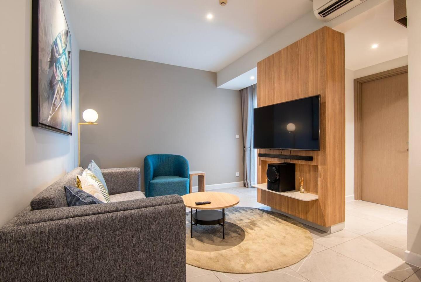 Luxury 2 Or 3Br Apartment In Dist 1 N Pool, Gym, Airport Pickup Ho-Chi-Minh-Stadt Exterior foto